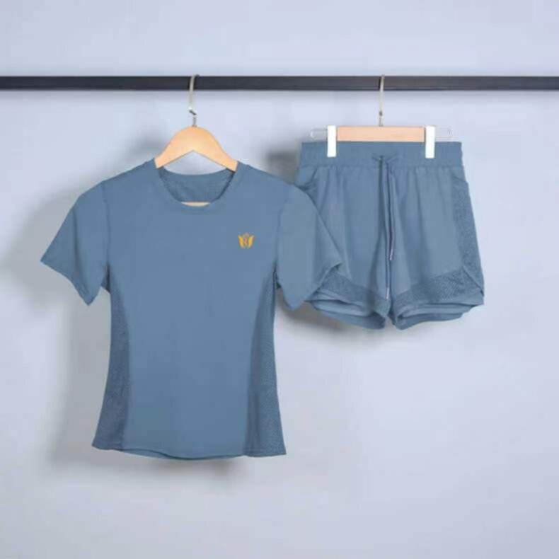 Outdoor Sportswear Set Summer Women Yoga T-shirt and Short